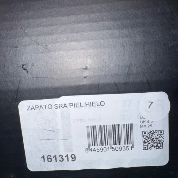 Women's Cream Platform Loafers with Gold Horsebit Detail - Picture 6 of 6